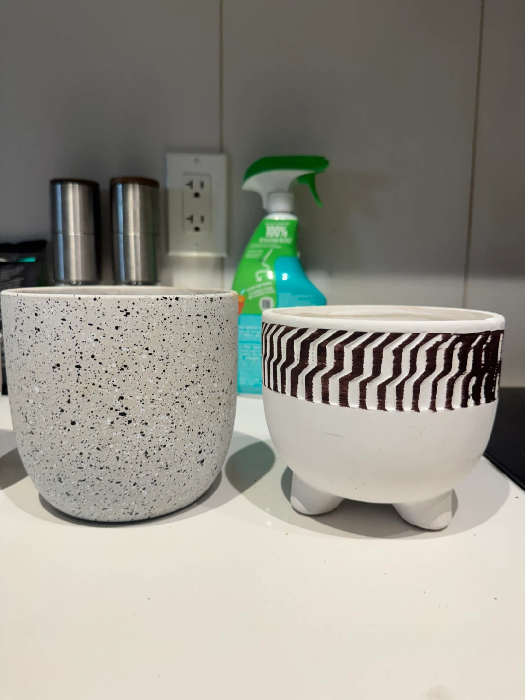 Decorative Flower Pots Lot 🧡 - photo 3