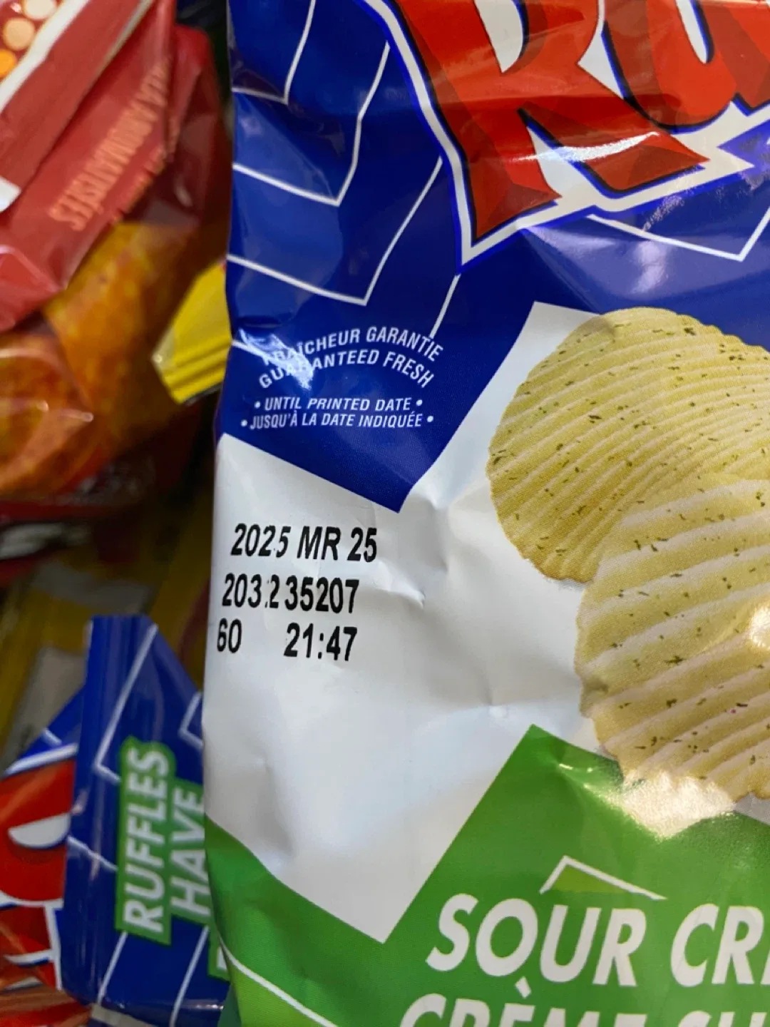 Free - Ruffles & Lay's Chips  🧡- past best before date image indicator(2)