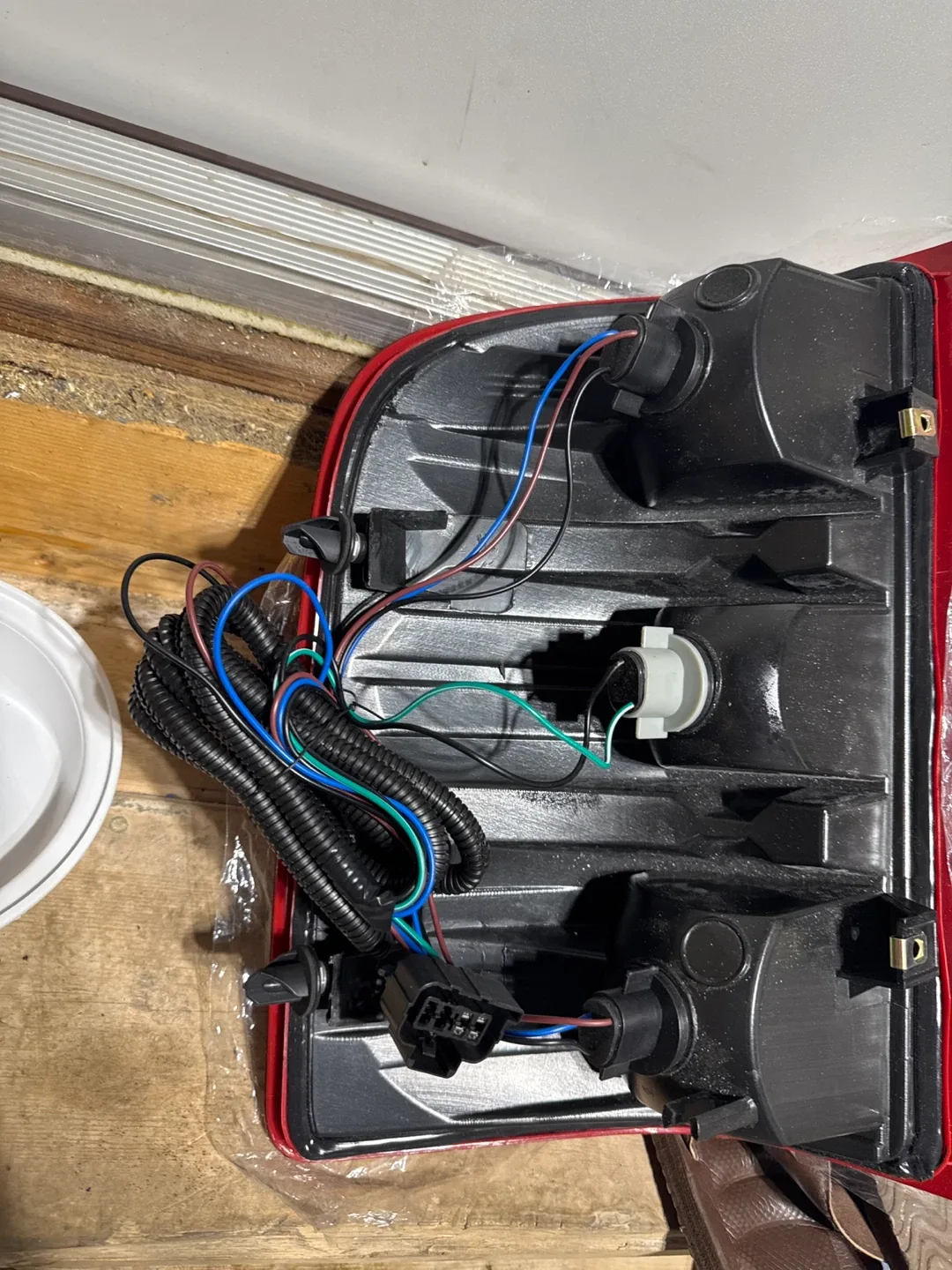 Red Tail Light Assembly image indicator(2)