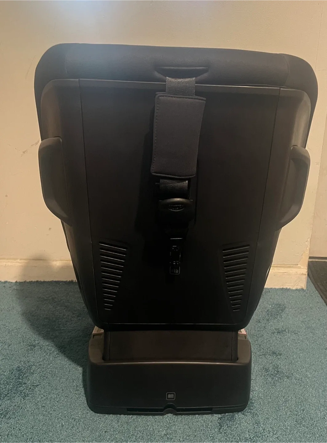 Nuna Rava Convertible Car Seat - Black image indicator(3)