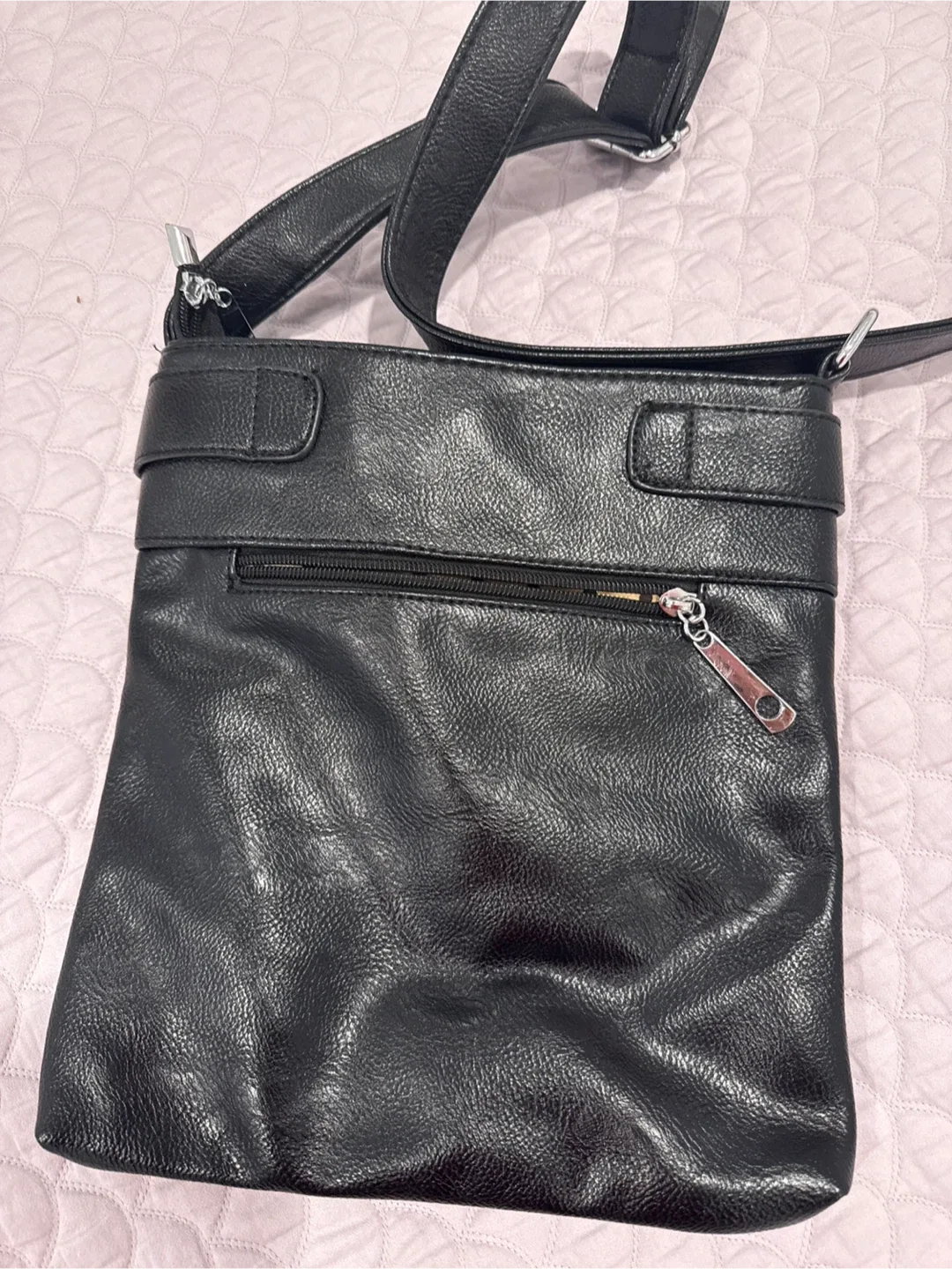 Black Skull Rhinestone Crossbody Bag image indicator(2)