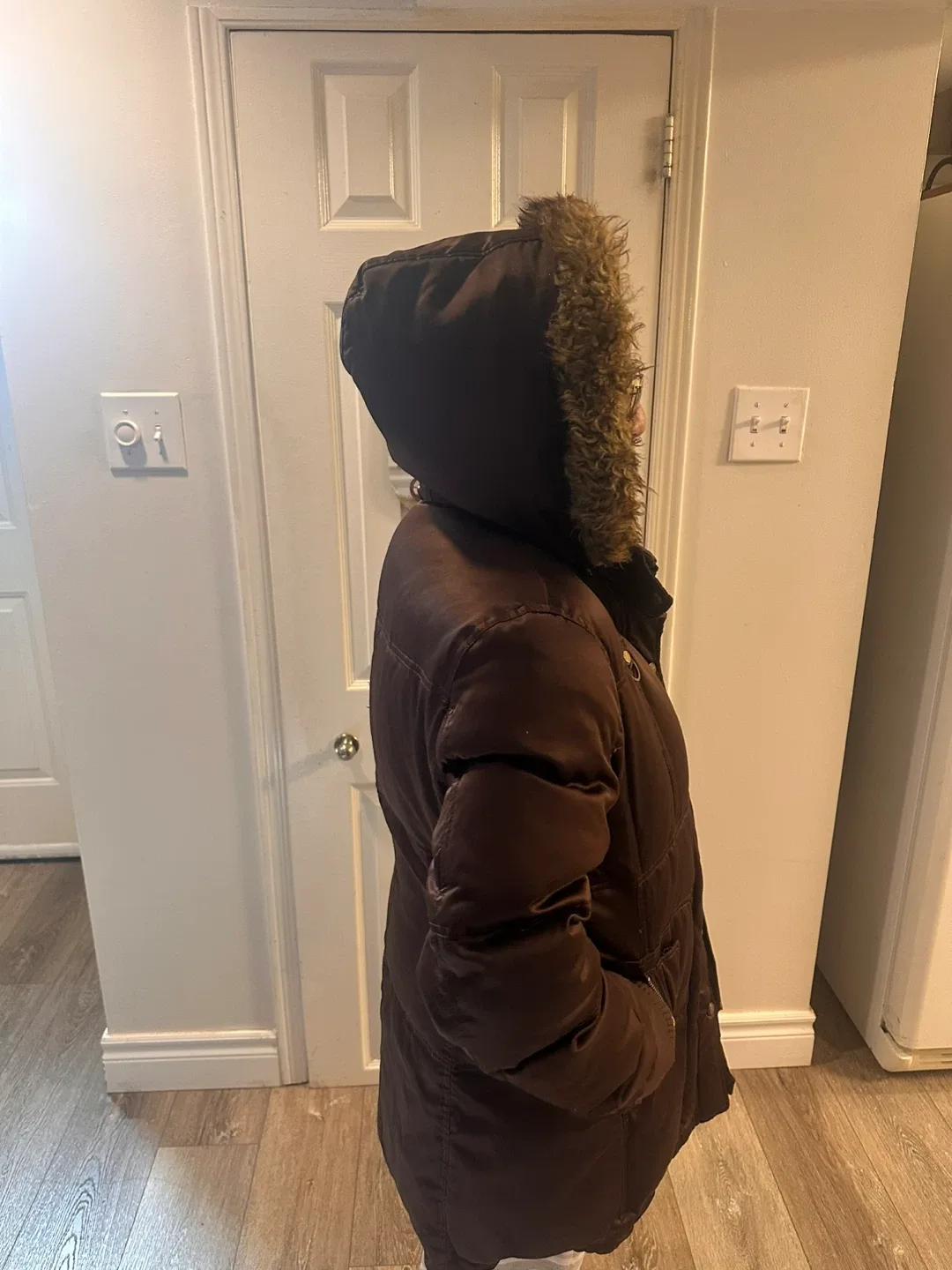 Brown Winter Parka image indicator(3)