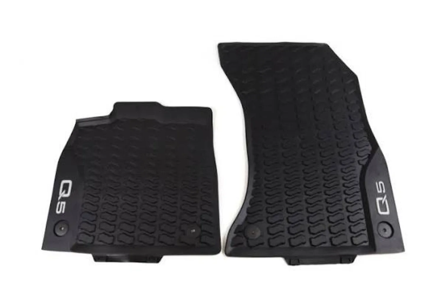 Audi Q5 Floor Mats - Black image indicator(2)