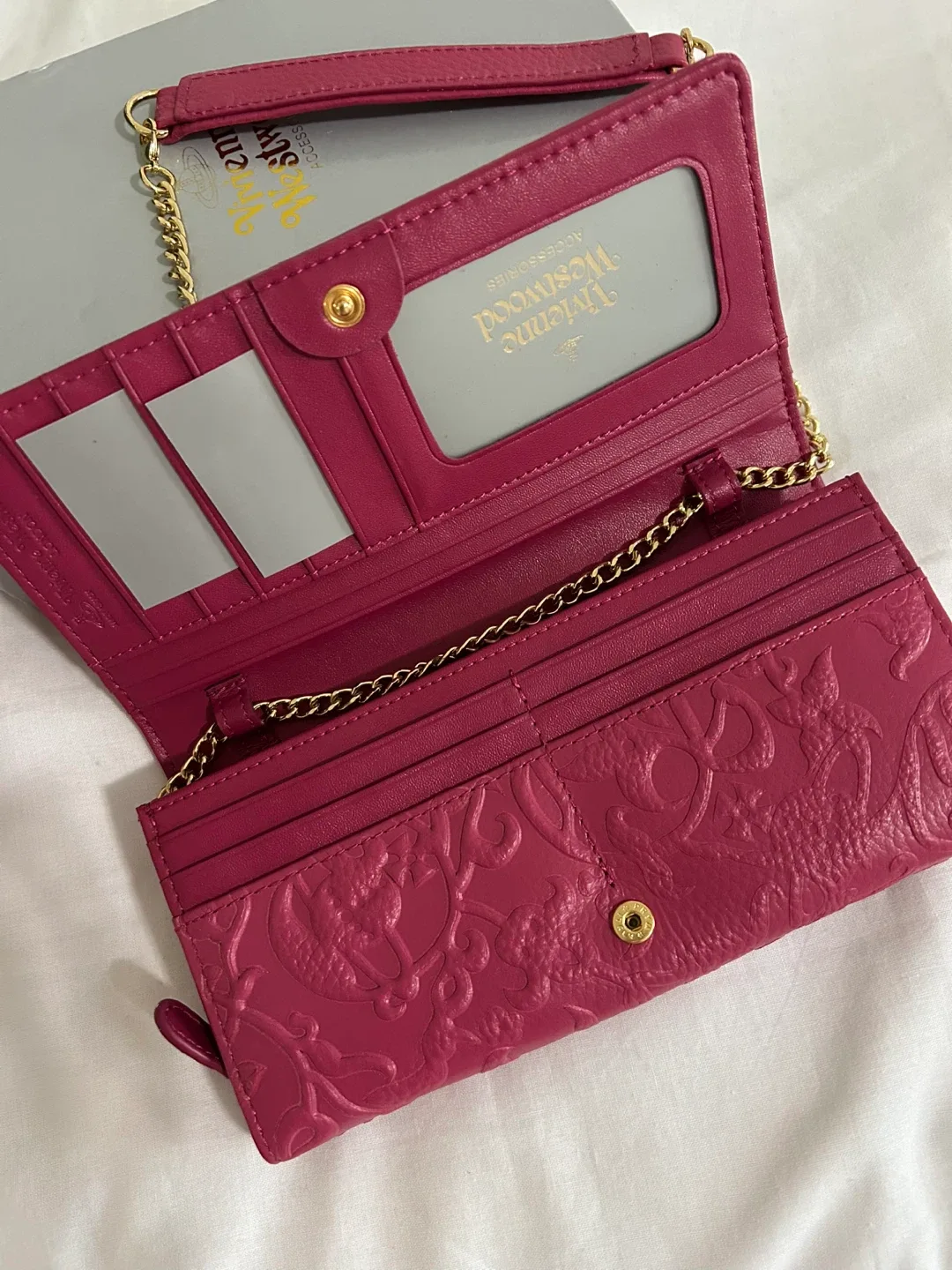 Vivienne Westwood Pink Wallet on Chain image indicator(3)