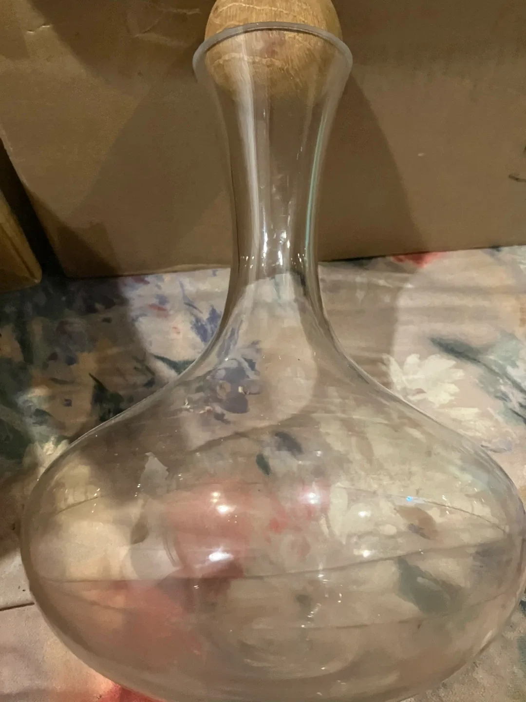 Glass Wine Decanter with Wood Stopper