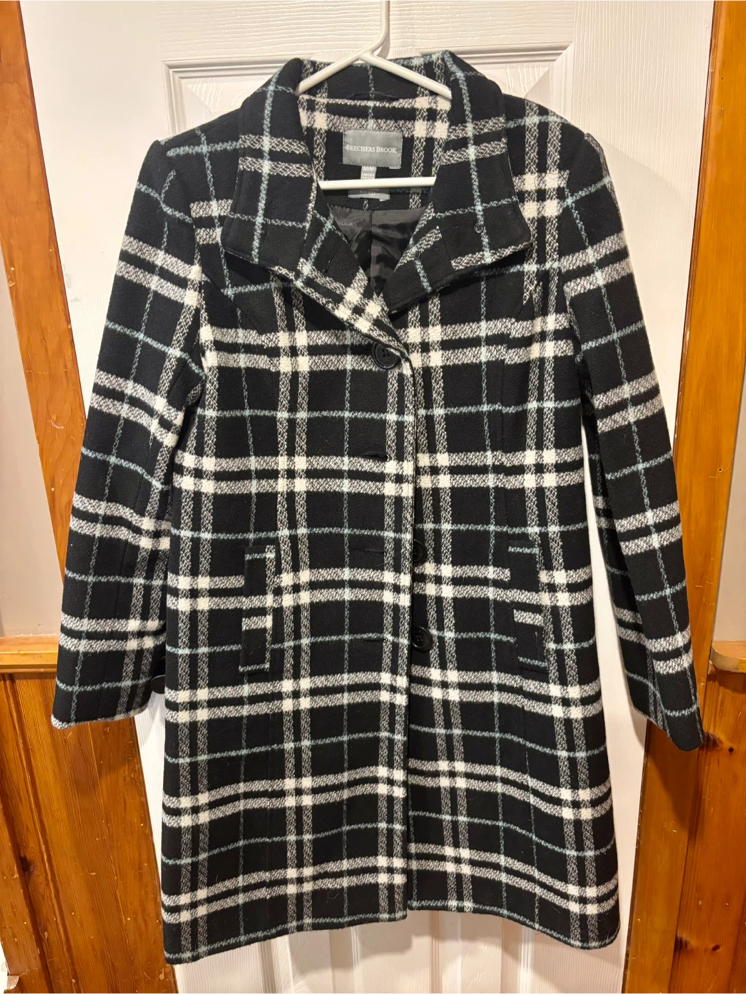 Beechers Brook Plaid Coat - Size M/M