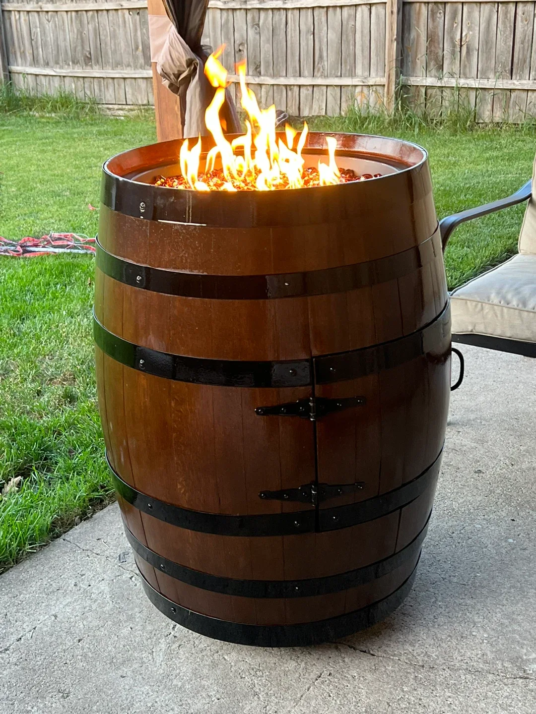 Wood Barrel Fire Pit image indicator(7)