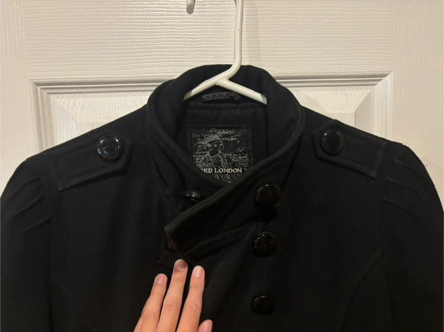 QED London Black Coat - Size 12 image indicator(6)