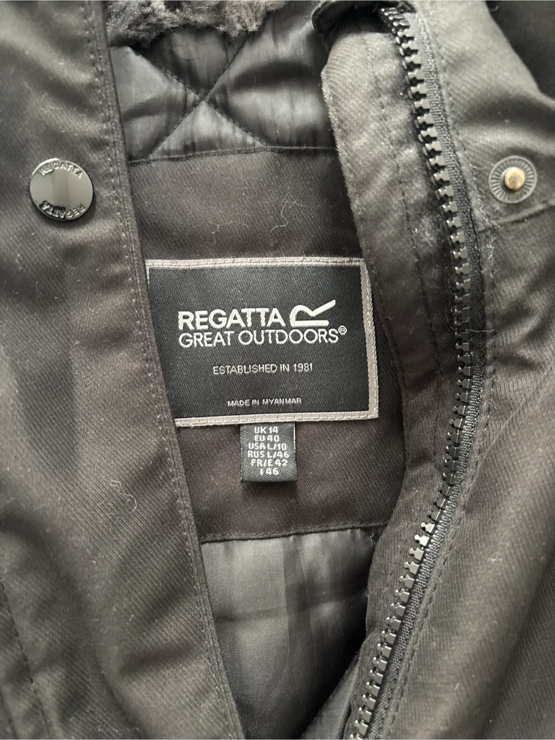 Winter Coat FREE image indicator(2)