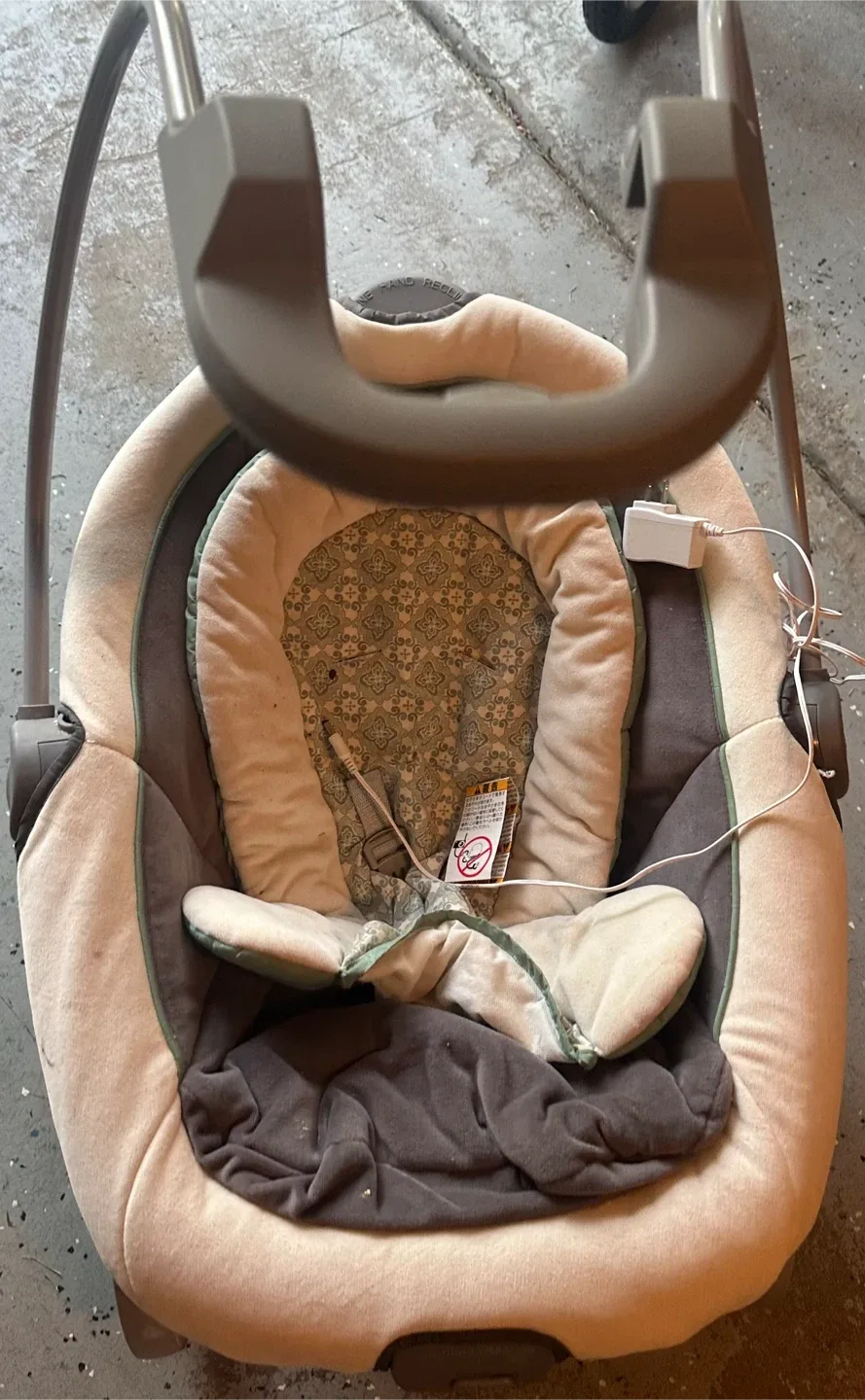 Baby Swing with Adapter thumbnail