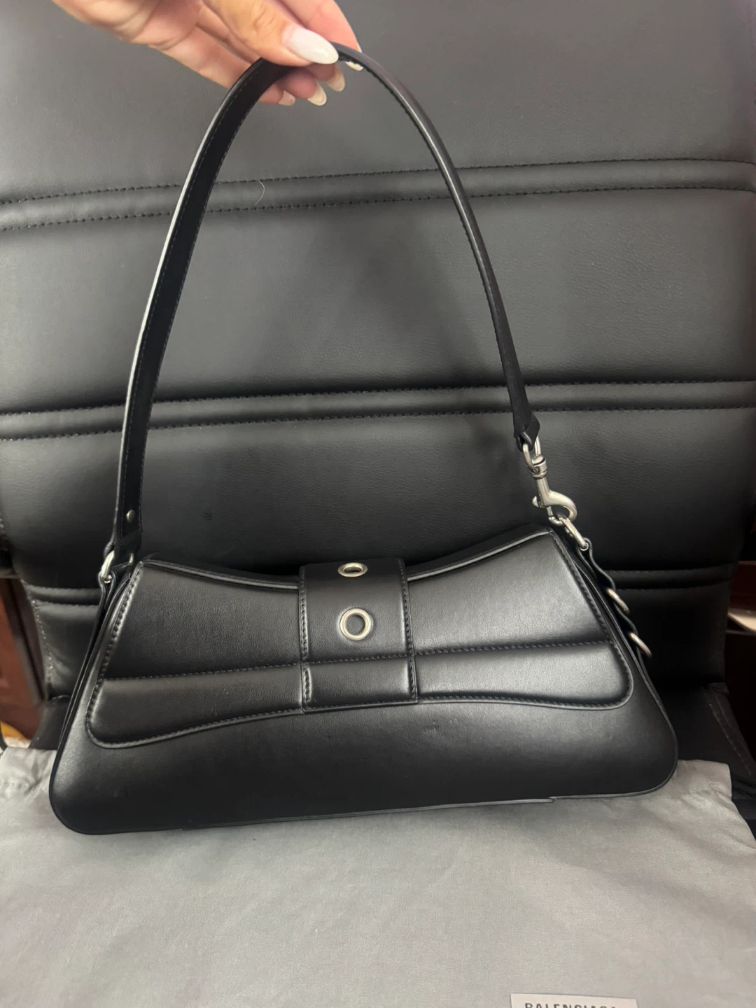 Balenciaga Lindsay Large Calfskin Shoulderbag - photo 5
