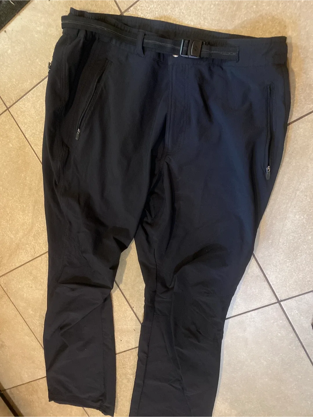 Columbia Men's Black Pants Size 38 image indicator(2)