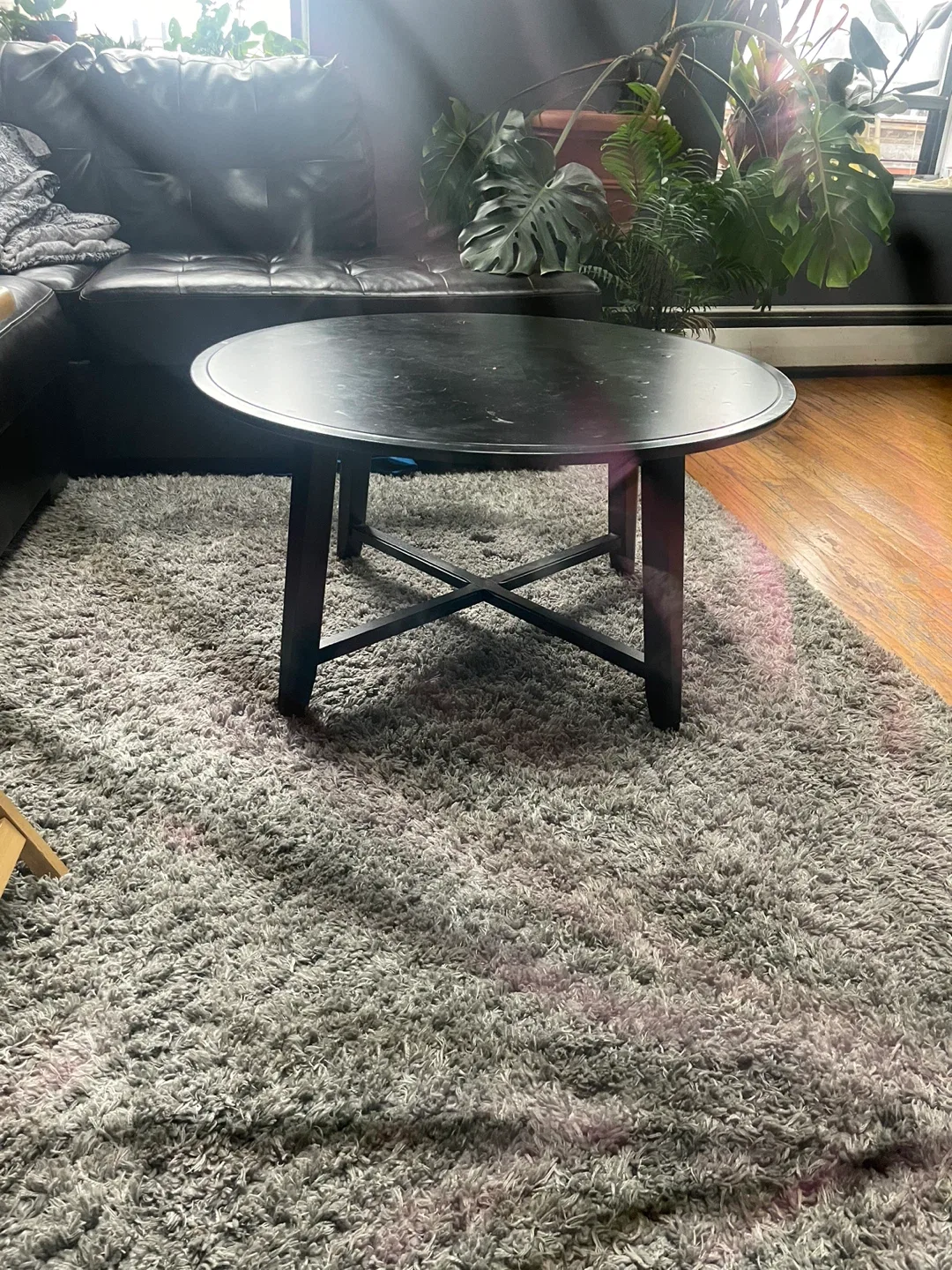 Round Black Coffee Table image indicator(2)