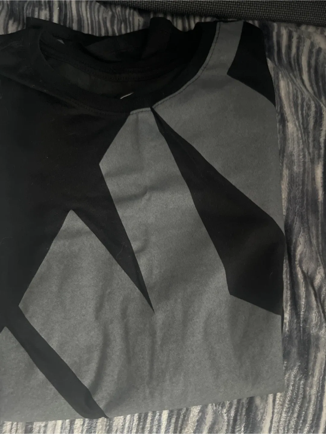 Nike T-Shirts - Assorted Styles and Colours image indicator(2)