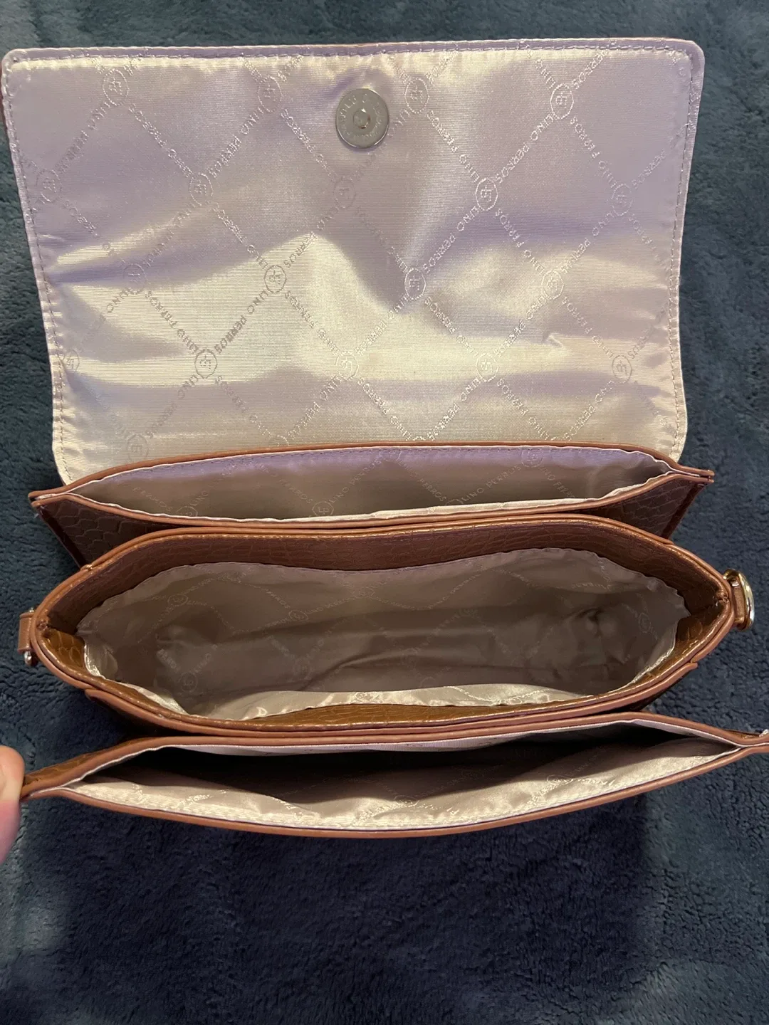 Brown Shoulder Bag image indicator(4)