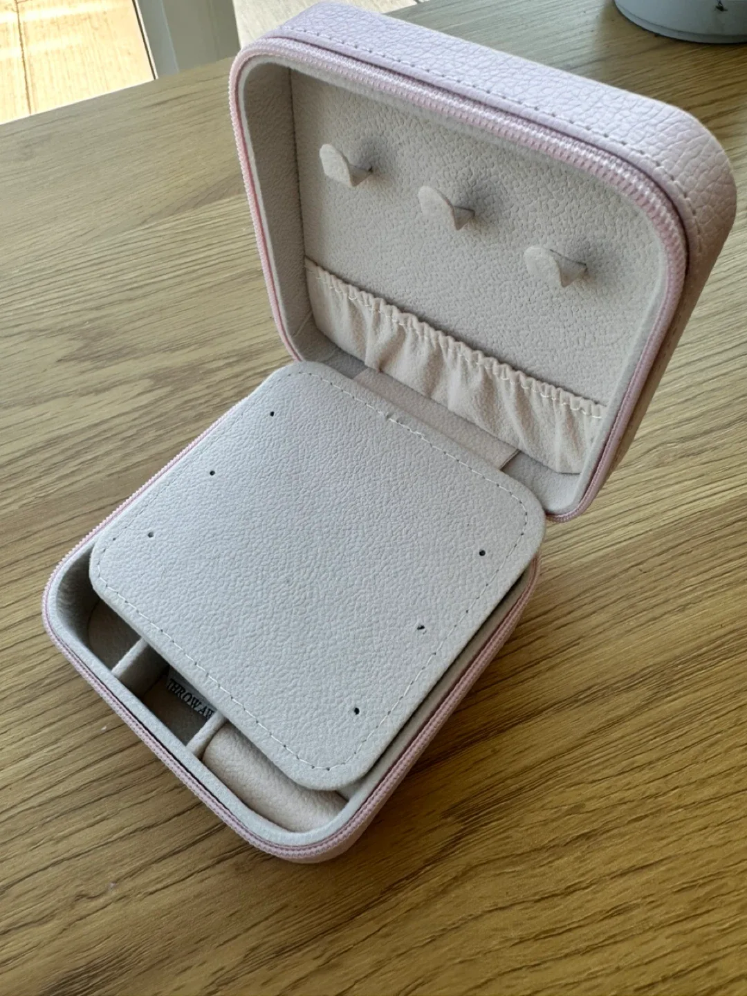 Pink Floral Travel Jewellery Box image indicator(4)