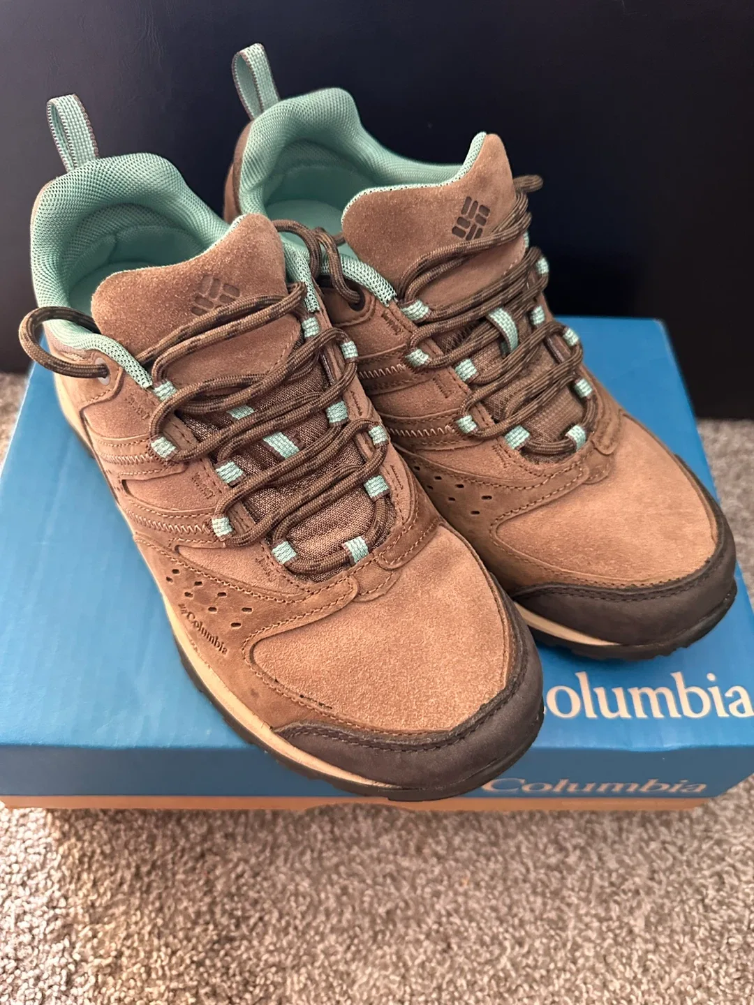 Columbia Women's Leather Outdry Hiking Shoes - Size 8 image indicator(5)