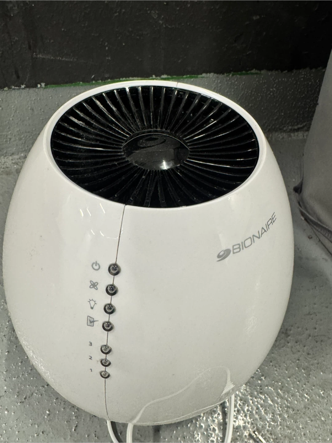 Bionaire Air Purifier - photo 3