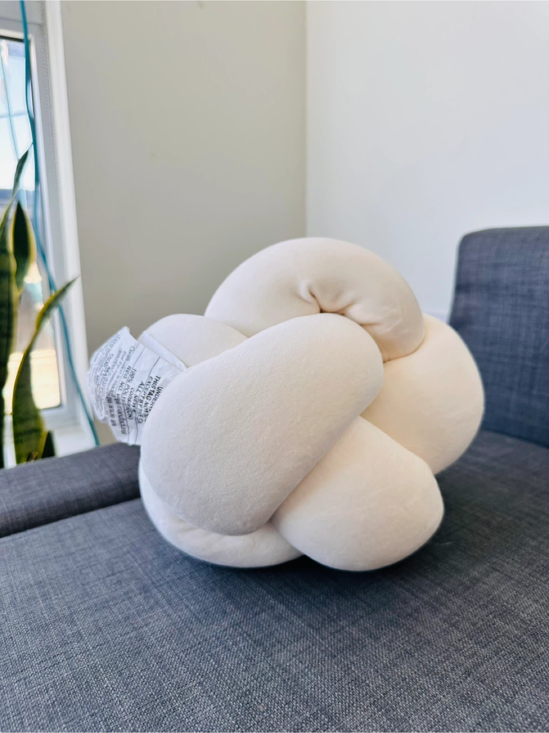 Knot Pillow - Ivory Colour - photo 2