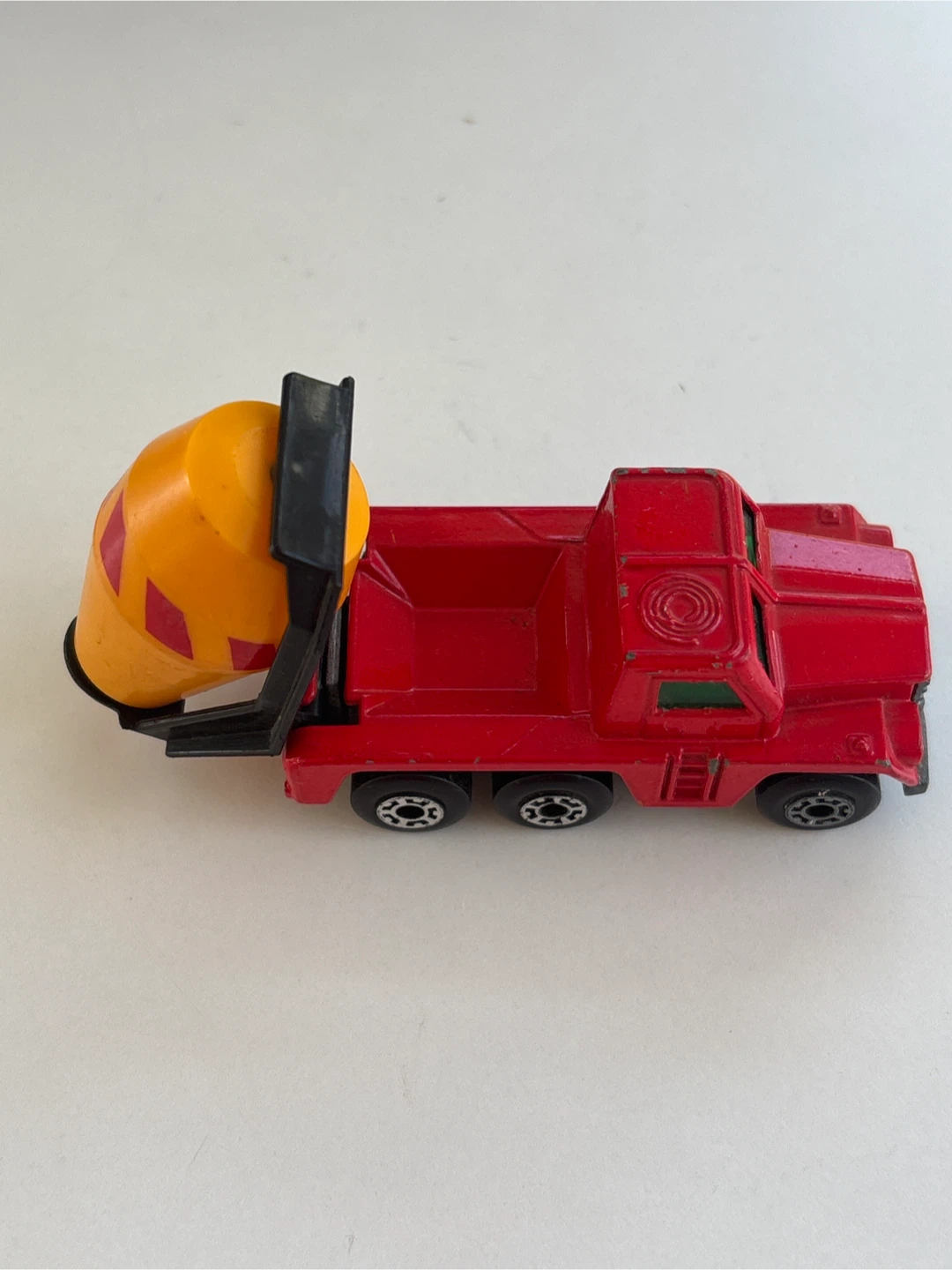 Vintage Matchbox Superfast Cement Truck - 1975 - photo 3