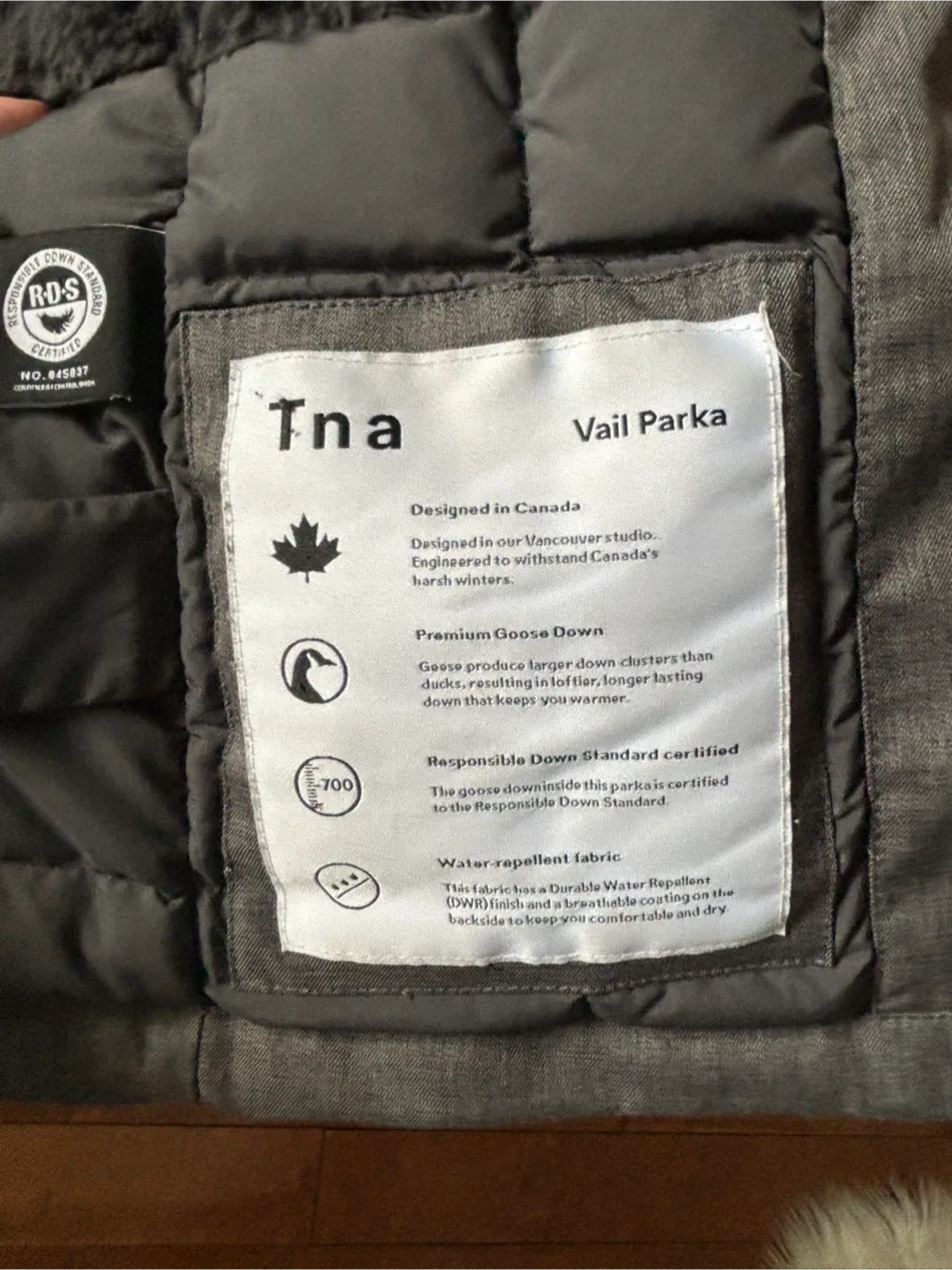 TNA Vail Parka - Designed in Canada image indicator(5)