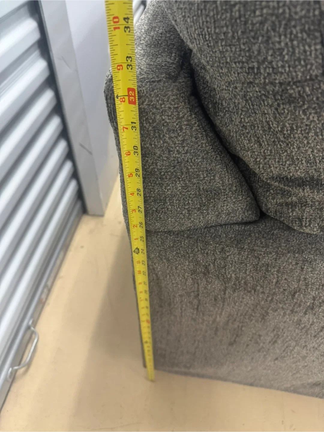 Brown Sectional Sofa with Chaise image indicator(9)