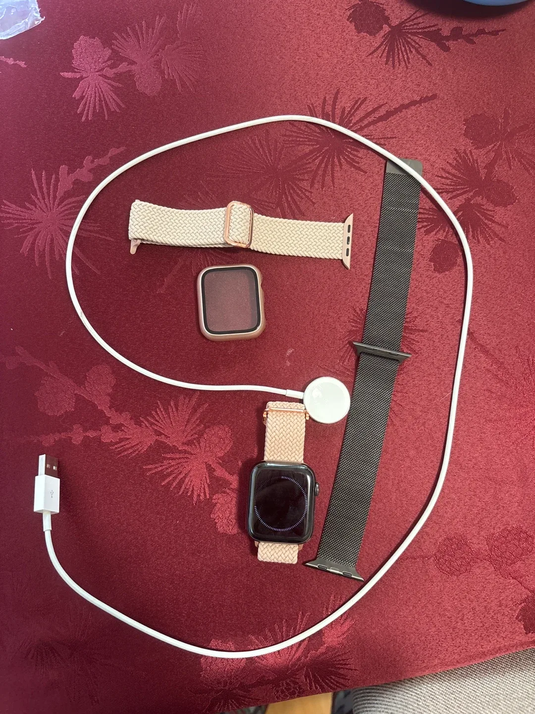 Apple Watch Series 6 44mm - Includes Charger & Straps image indicator(3)