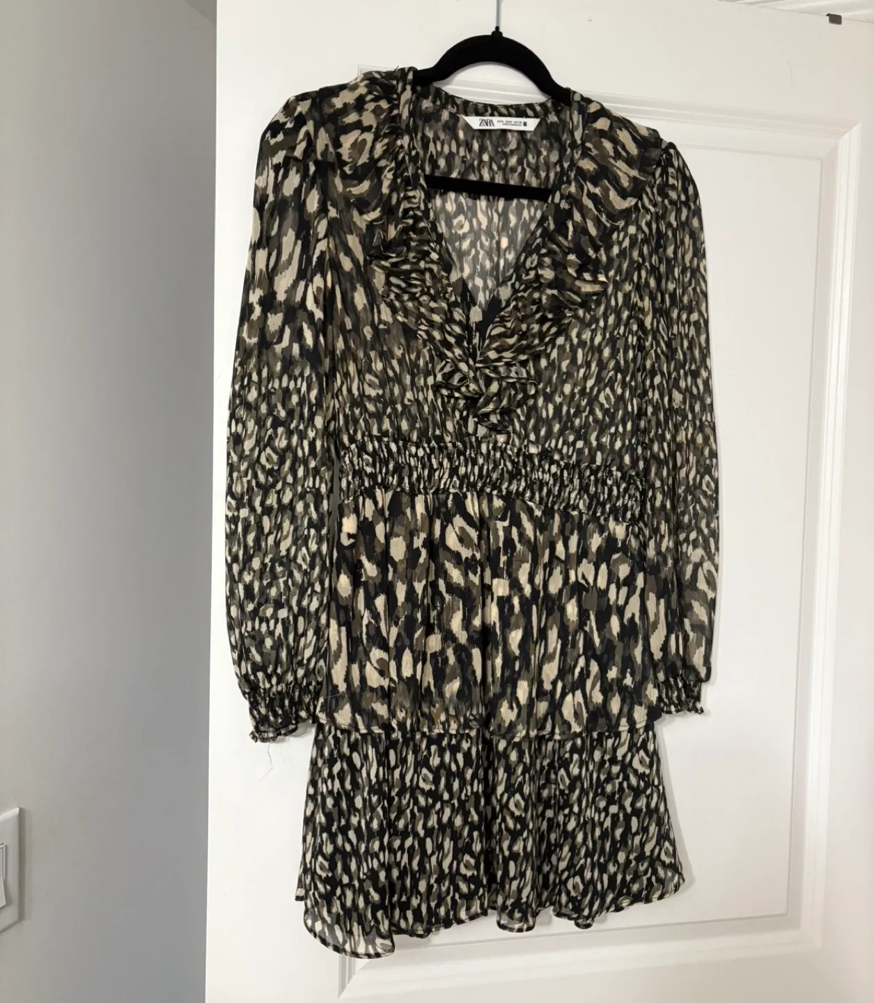 Zara Animal Print Dress - Size M image indicator(2)