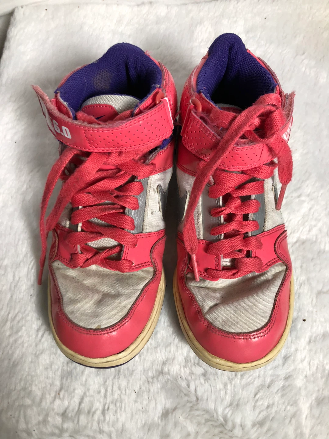 Girls Pink Hightop Runners. Nike. Size 3Y. - photo 2
