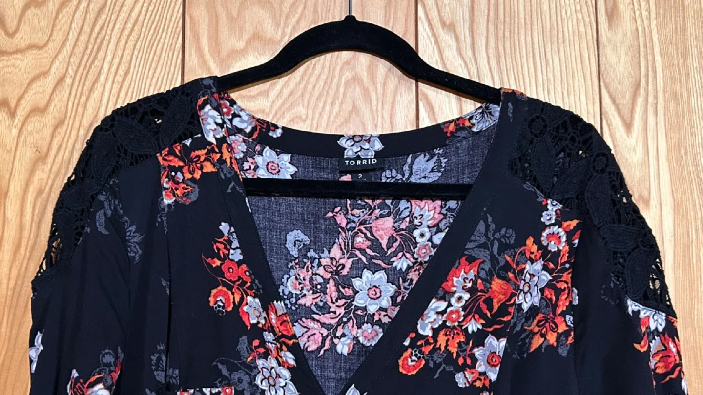 Torrid Floral Print Dress - Size 2 image indicator(4)