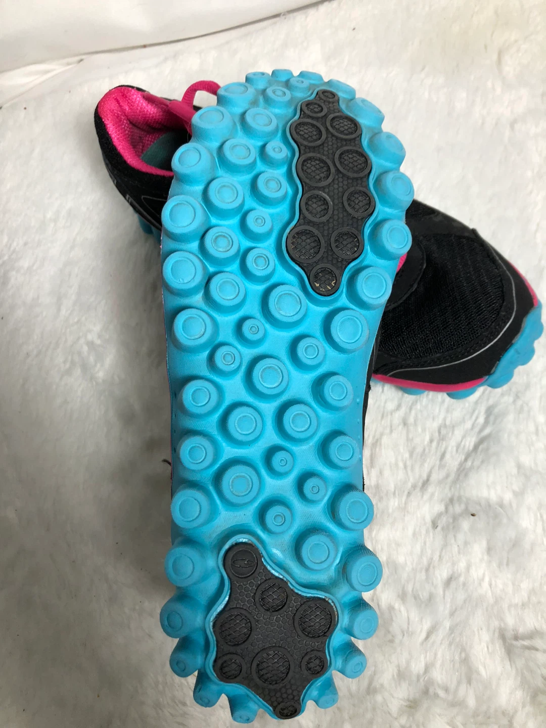 Girls Black/Pink\Blue Running Shoes. Size 4.5 - photo 2