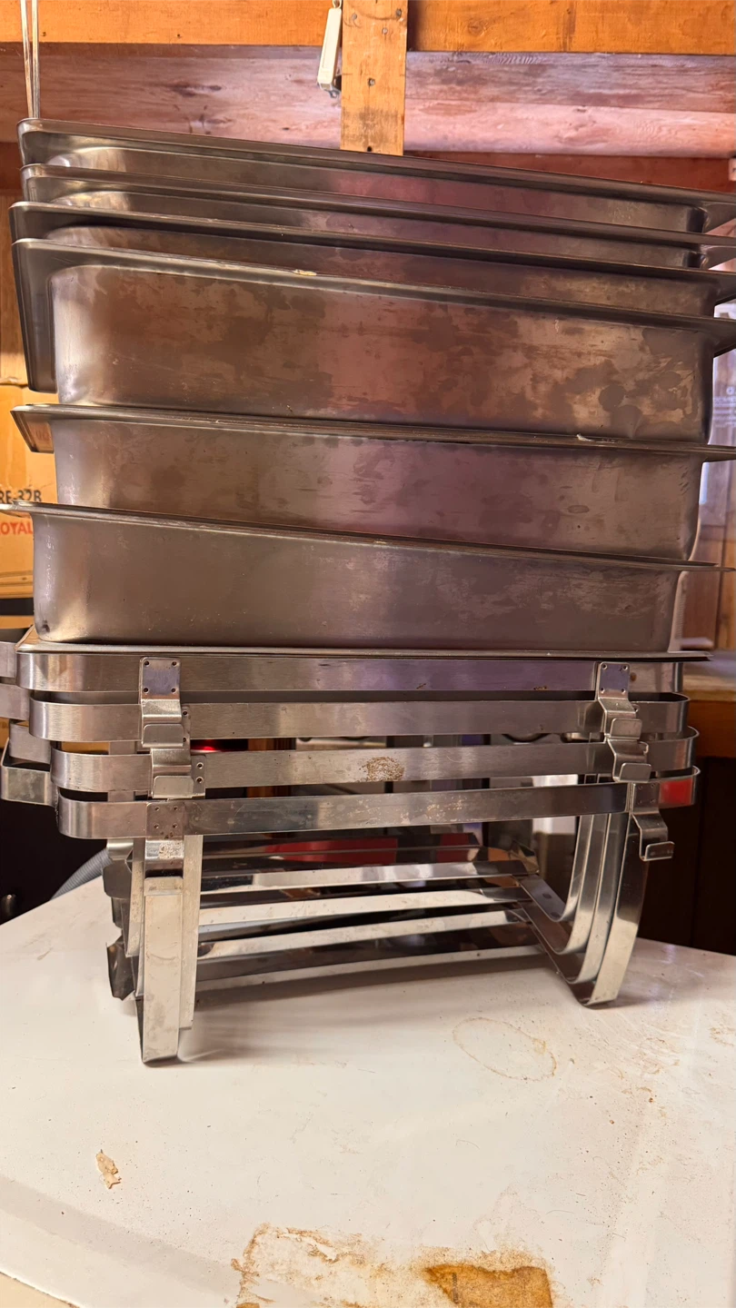 Stainless Steel Chafing Dishes