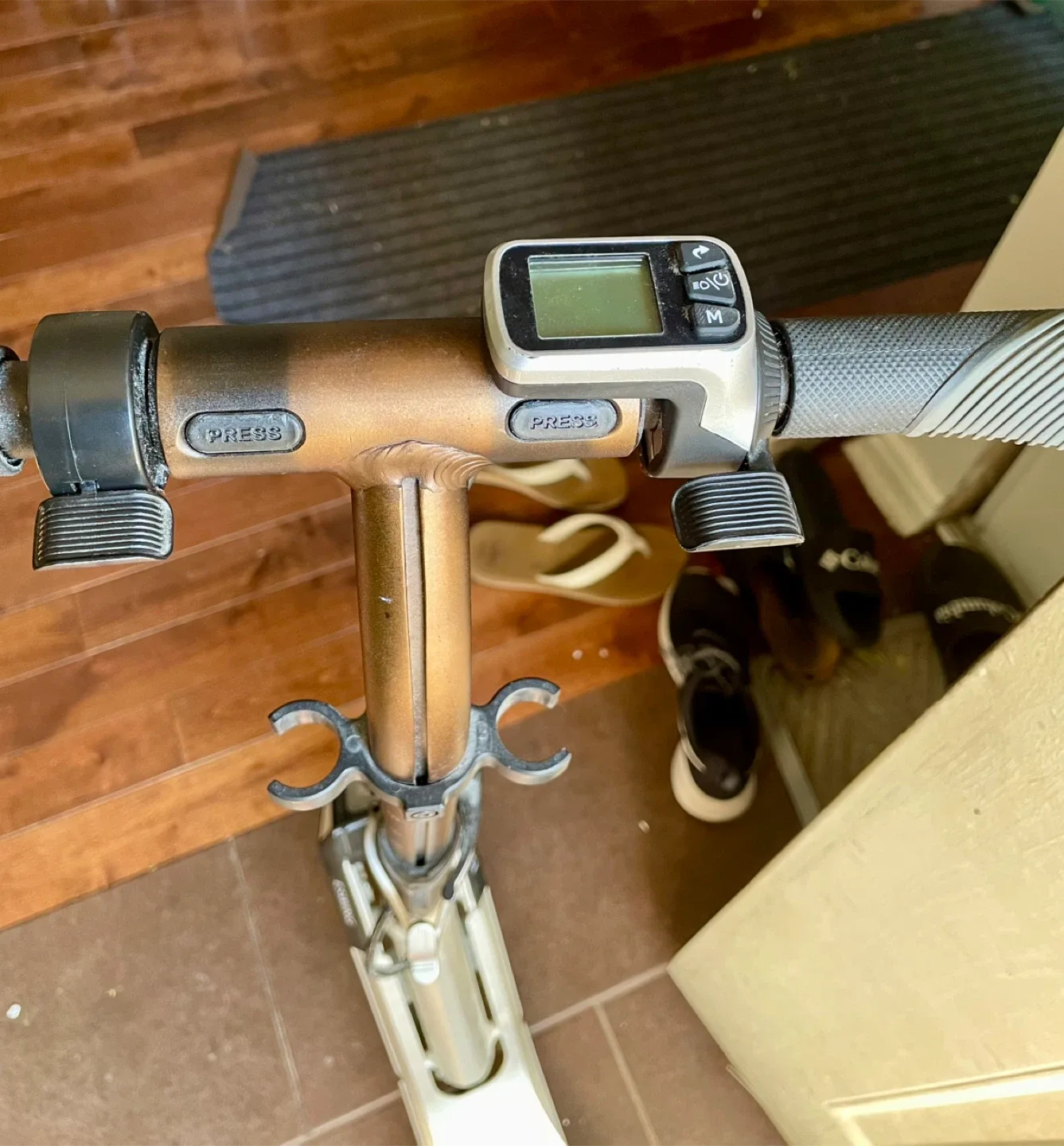 Eswing Electric Scooter  sold image indicator(8)