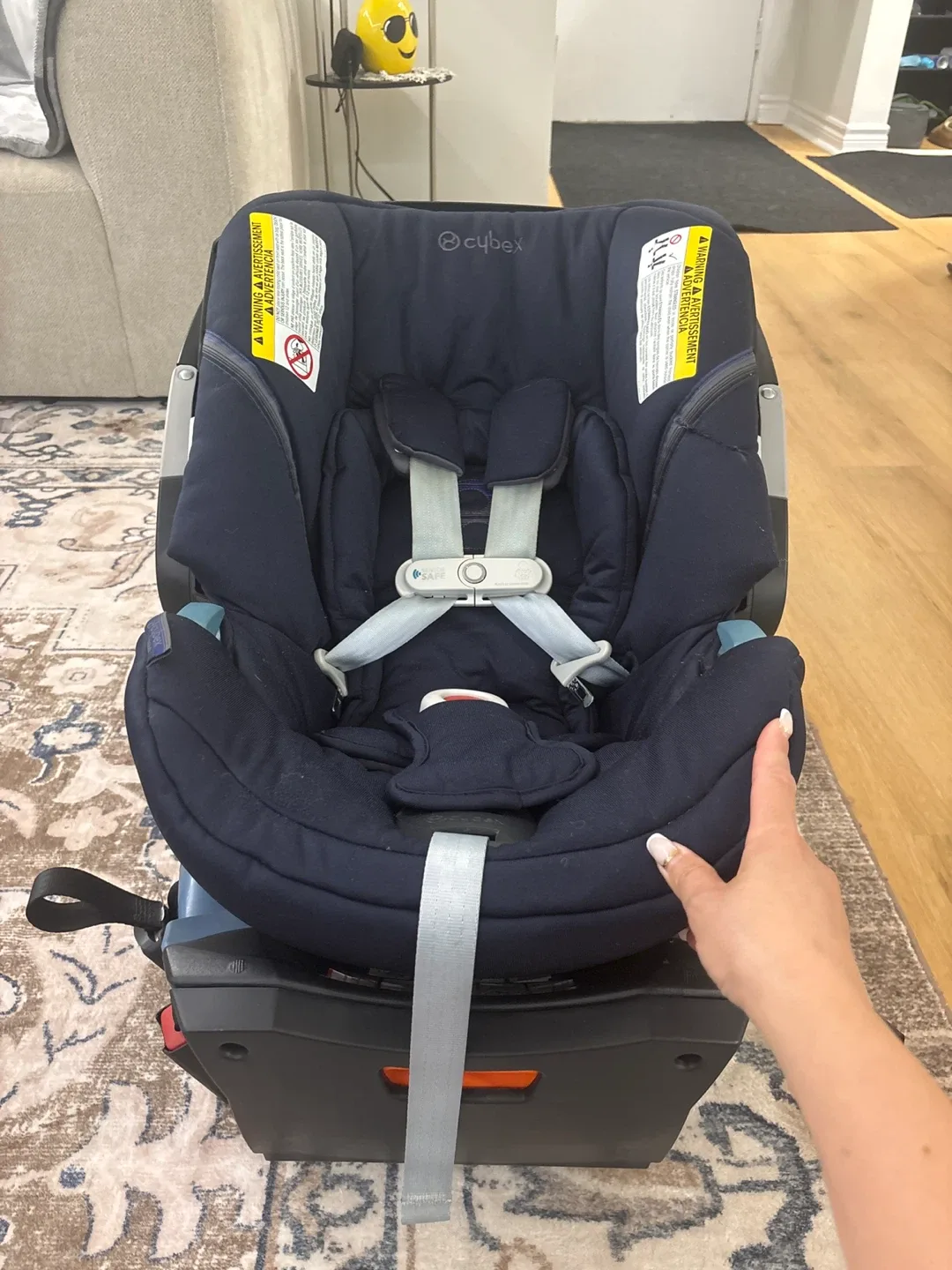 Cybex Infant Car Seat with Base & Adapters image indicator(9)