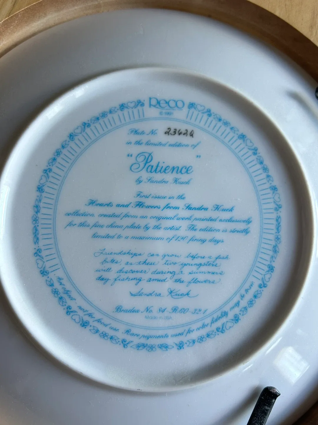 Decorative Collector Plates (Various) image indicator(2)