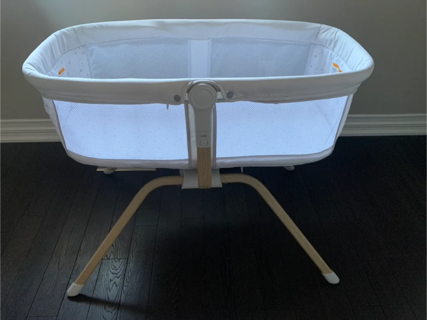 Angelbliss 3 in 1 Baby Bassinet - White excellent condition image indicator(2)