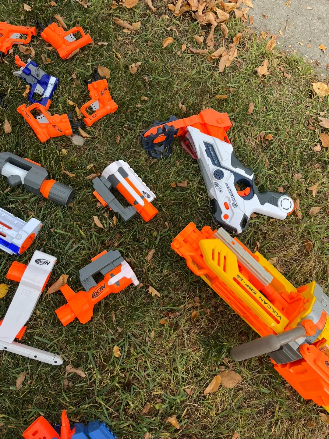 Nerf Blasters Lot - Various Models  450 or best offer image indicator(4)