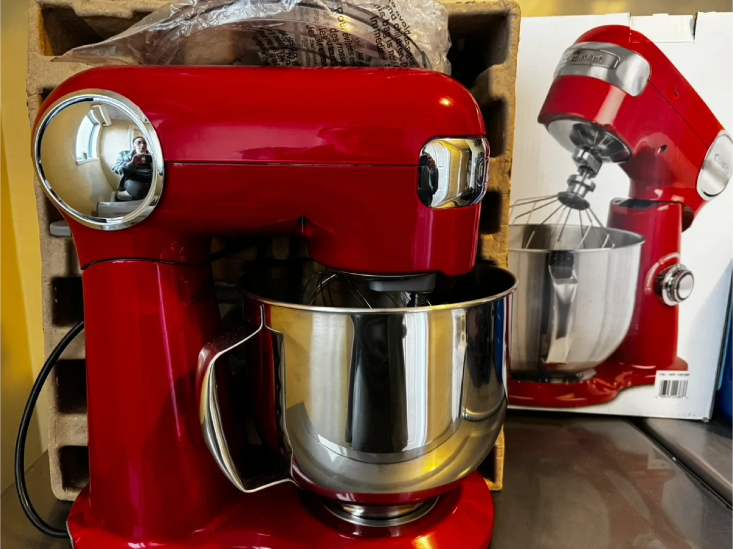 Cuisinart Stand Mixer - Red image indicator(2)