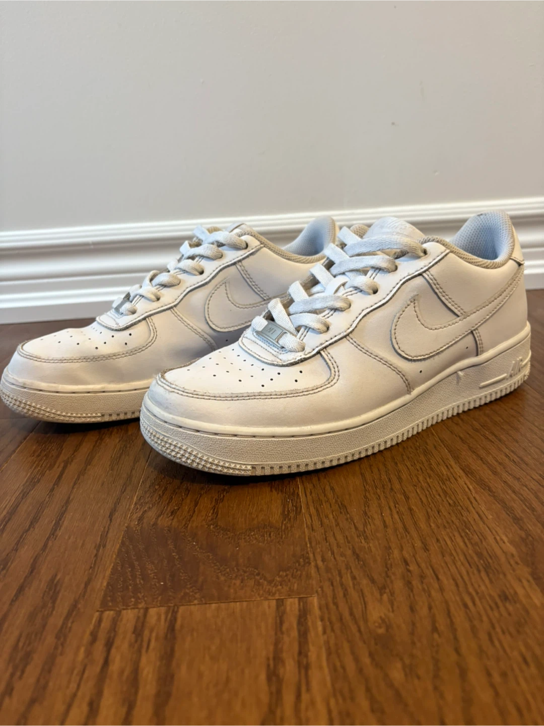 Nike Air Force 1 White Sneakers