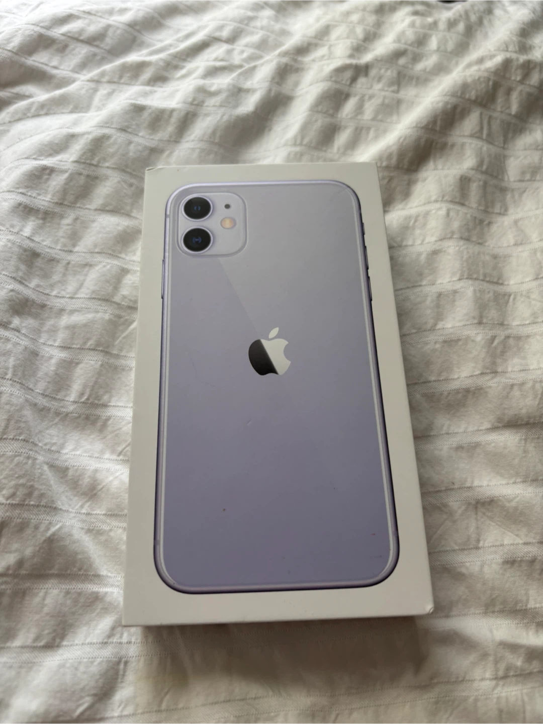 Apple iPhone 11 - Purple
