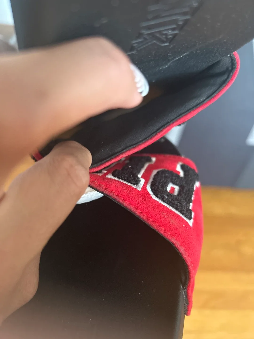 PINK Slides - Red/Black 🧡 image indicator(4)