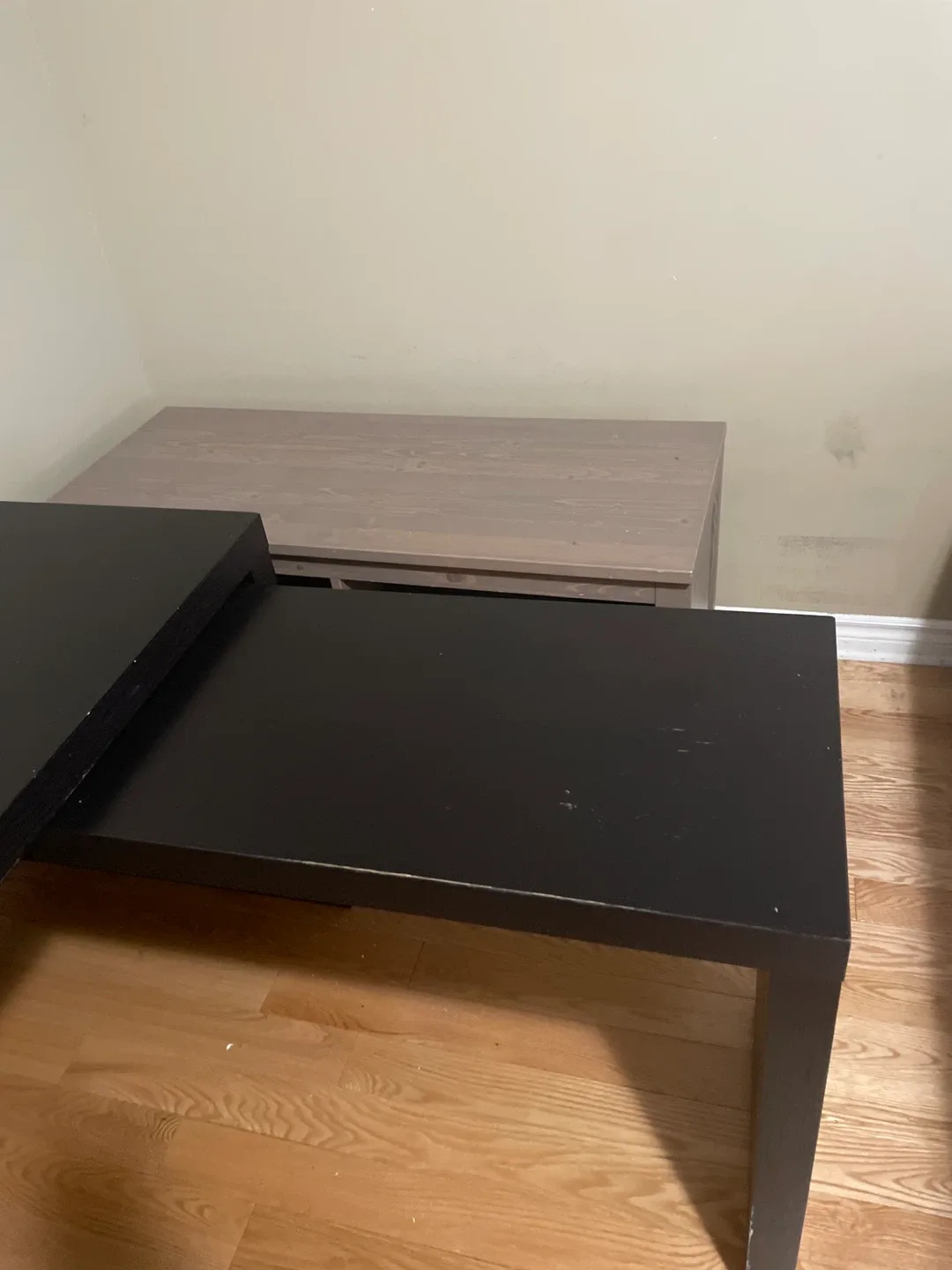 Black Nesting Tables image indicator(3)