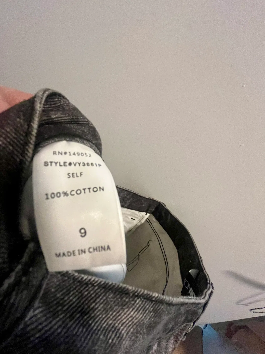 Fashion Nova Leopard Print Jeans - Size 9 image indicator(3)