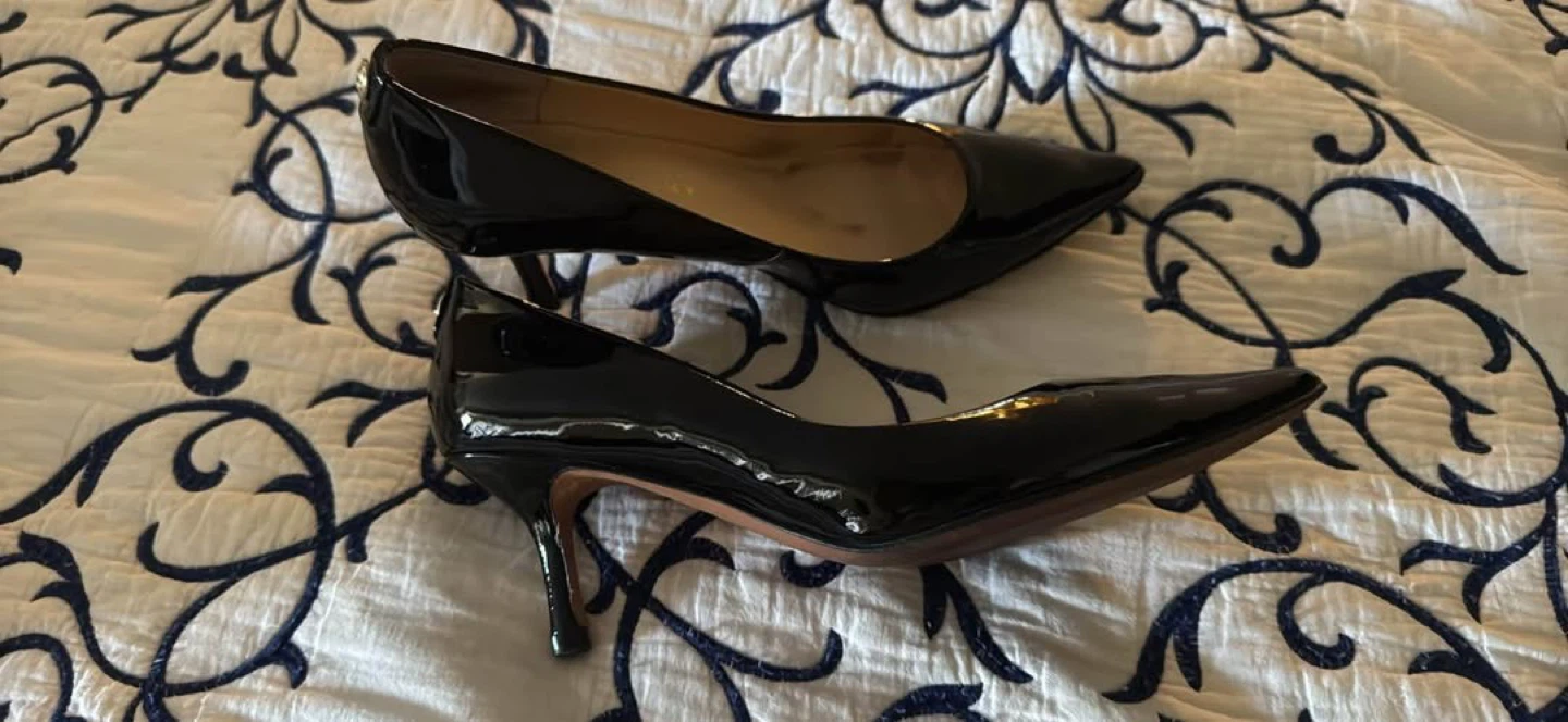 Ivanka Trump Black Patent Leather Heels - Size 8M