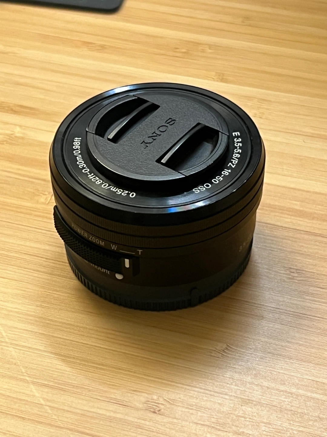 Sony E 3.5-5.6/PZ 16-50 OSS Lens - photo 4