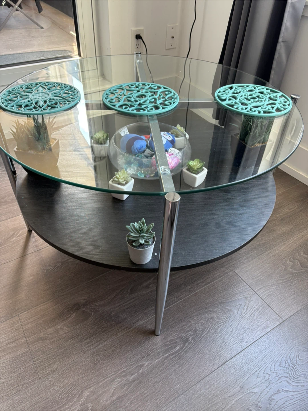 Round Glass Coffee Table - Silver & Black