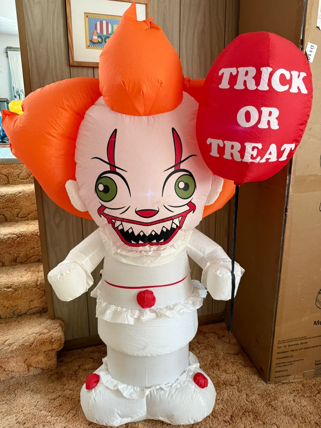 5ft Inflatable Pennywise Clown Halloween Decoration thumbnail