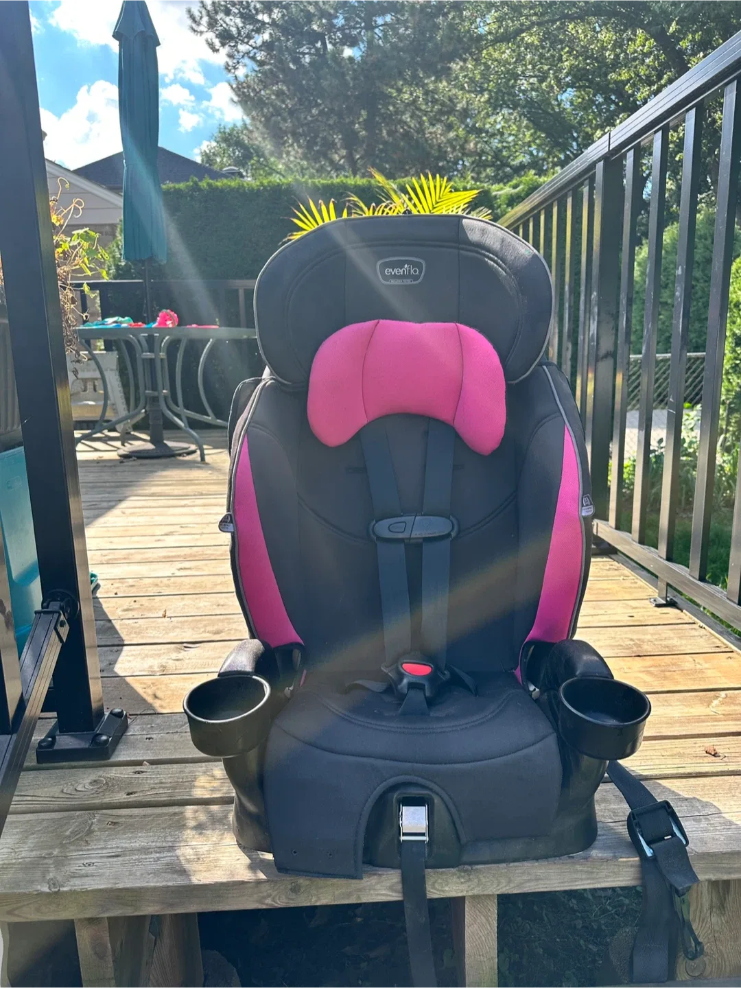 Evenflo Car booster seat- Black & Pink