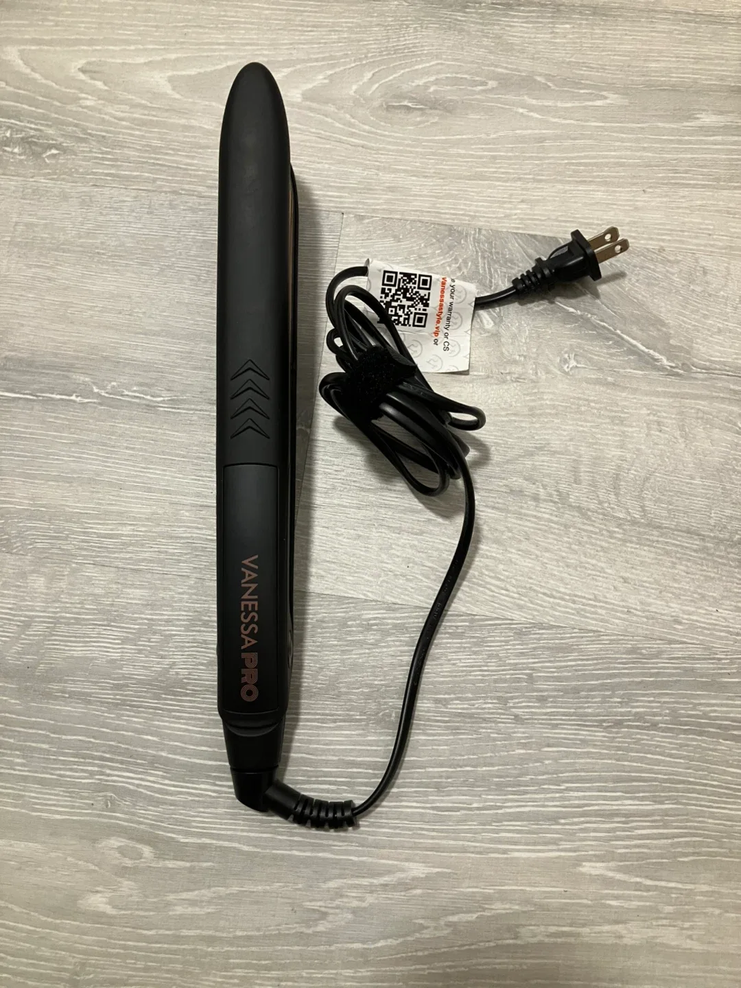 Vanessa Pro Hair Straightener - Black thumbnail