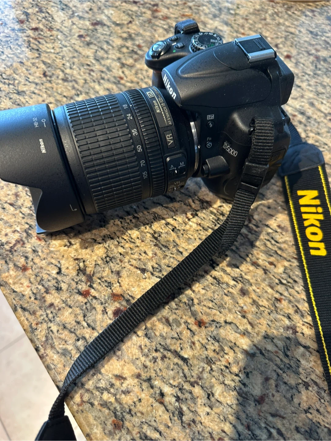 Nikon D5000 DSLR Camera